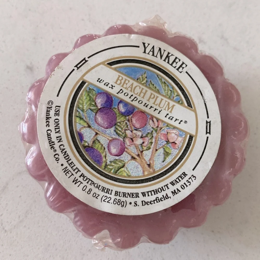 Yankee Candle Beach Plum Wax Potpourri Tart Star Shaped Candle Bundle‎